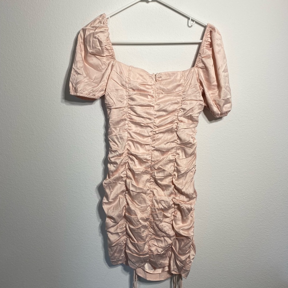 Storia Pink heart ruched mini dress - Picture 8 of 9